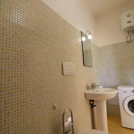 Casa Medea In شقة