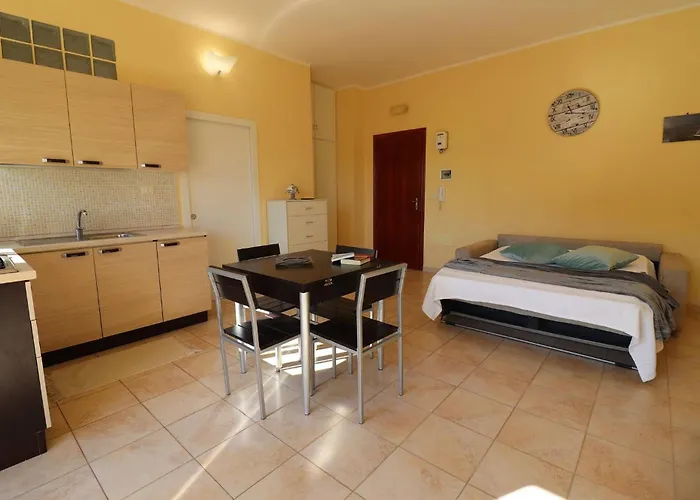 Casa Medea In Appartamento Otranto